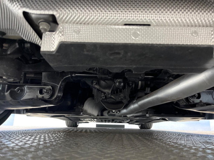 2017 BMW 5 Series DBA-JL20 (UW-6a34b3ed5f6ed)[17]