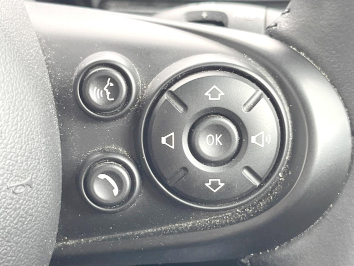2021 Rover Mini 3DA-BB20M (UW-6a34b3f21fbf8)[28]