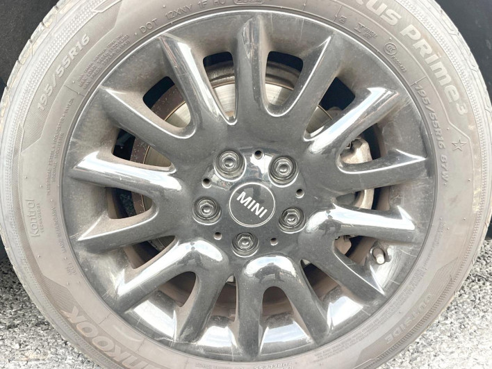 2022 Rover Mini 3BA-XR15MW (UW-6a34b3f2664c0)[24]
