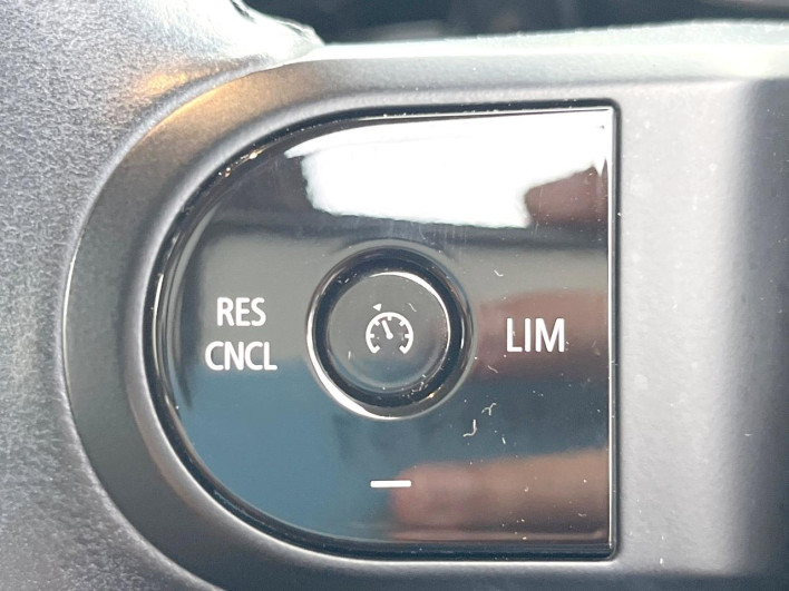 2022 Rover Mini 3BA-XR15MW (UW-6a34b3f2664c0)[9]