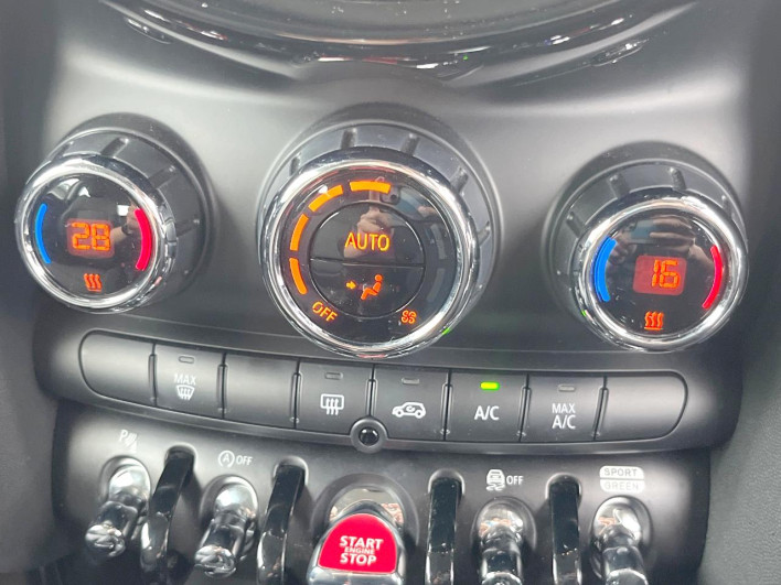 2022 Rover Mini 3BA-XR15MW (UW-6a34b3f2664c0)[7]