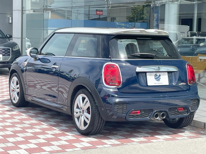 2018 Rover Mini CBA-XRJCWM (UW-6a34b3f57aa30)[18]