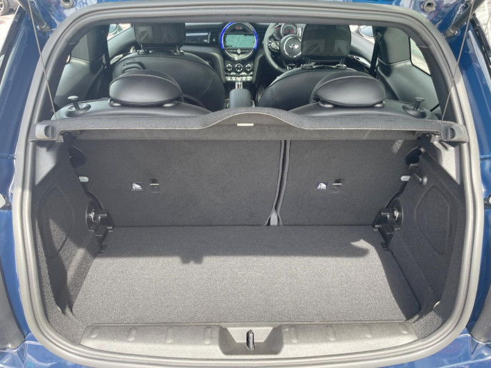 2018 Rover Mini CBA-XRJCWM (UW-6a34b3f57aa30)[20]