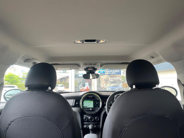 2018 Rover Mini LDA-XT15M (UW-6a34b3f5a1a53)[18]