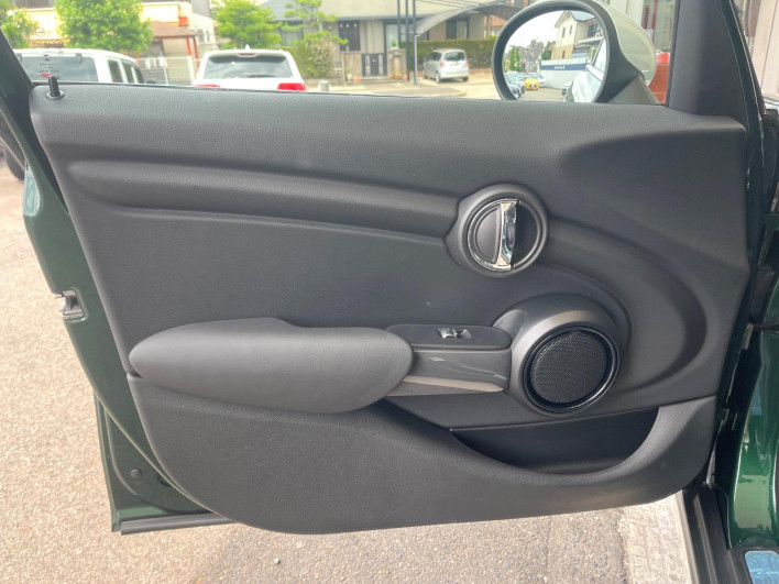 2018 Rover Mini LDA-XT15M (UW-6a34b3f5a1a53)[12]