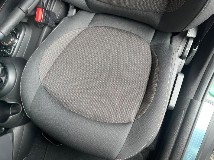2018 Rover Mini LDA-XT15M (UW-6a34b3f5a1a53)[13]