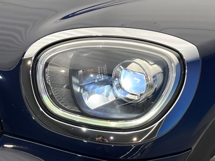 2017 Rover Mini LDA-YT20 (UW-6a34b3f66a43f)[26]