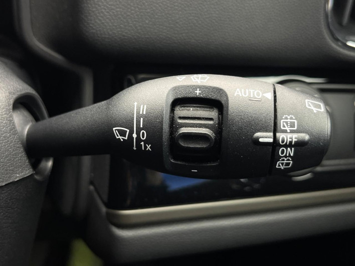 2017 Rover Mini LDA-YT20 (UW-6a34b3f66a43f)[8]