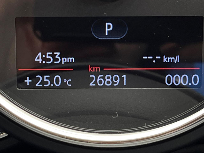 2017 Rover Mini LDA-YT20 (UW-6a34b3f66a43f)[2]