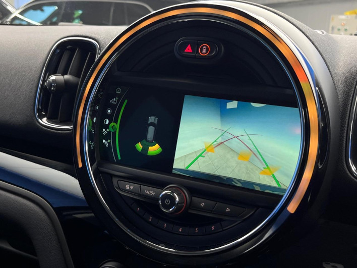 2017 Rover Mini LDA-YT20 (UW-6a34b3f66a43f)[22]