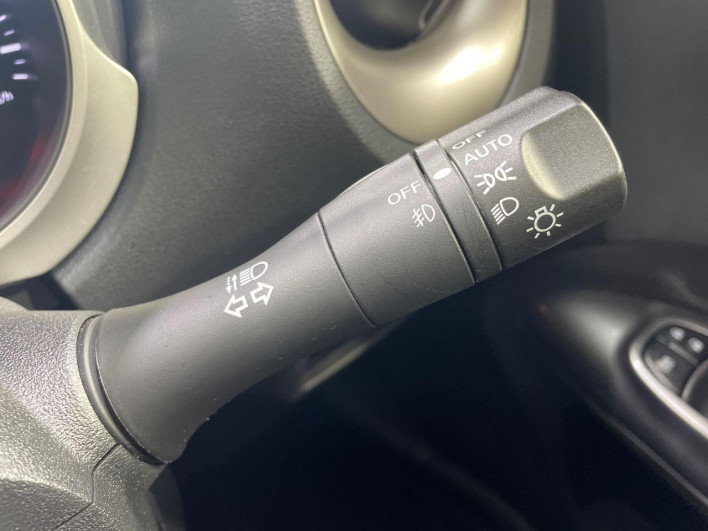 2017 Nissan JUKE DBA-YF15 (UW-6a34b3fbcc9fd)[8]