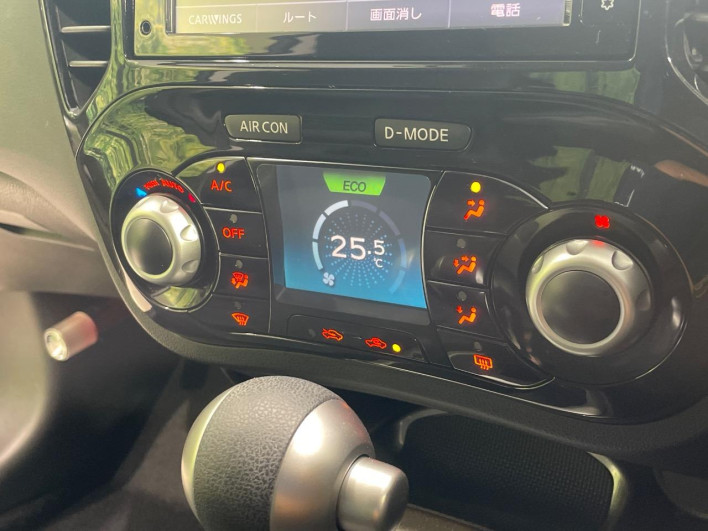 2017 Nissan JUKE DBA-YF15 (UW-6a34b3fbcc9fd)[15]