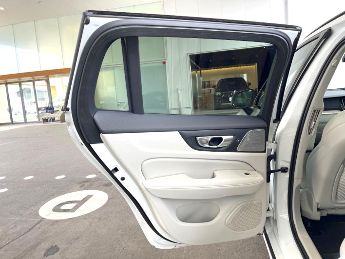 2023 Volvo V60 5LA-ZB420P2 (UW-6a34b400da4b3)[15]