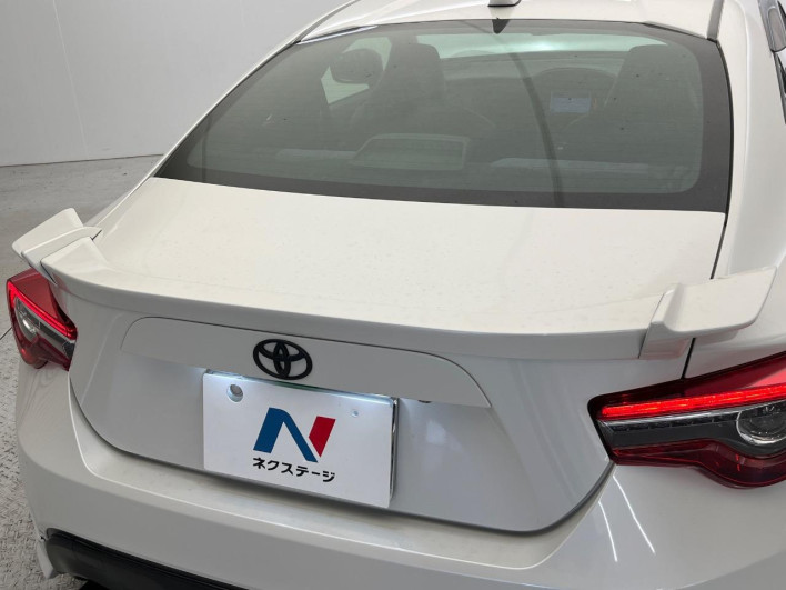 2013 Toyota 86 DBA-ZN6 (UW-6a34b406dff6b)[24]