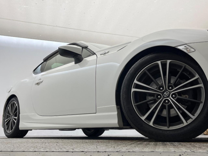 2013 Toyota 86 DBA-ZN6 (UW-6a34b406dff6b)[7]