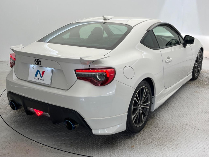 2013 Toyota 86 DBA-ZN6 (UW-6a34b406dff6b)[16]
