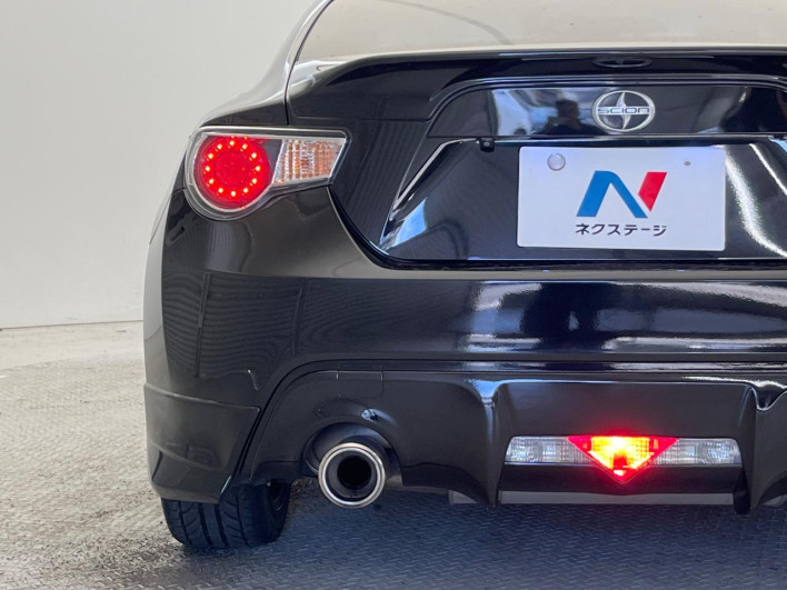 2013 Toyota 86 DBA-ZN6 (UW-6a34b407365ee)[27]