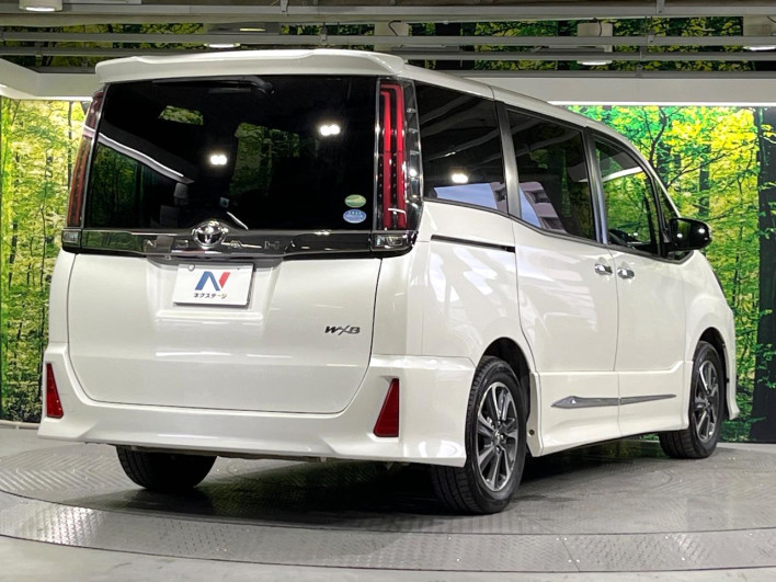 2018 Toyota Noah DBA-ZRR80W (UW-6a34b40f9c76e)[9]