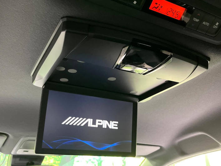 2018 Toyota Noah DBA-ZRR80W (UW-6a34b40f9c76e)[29]