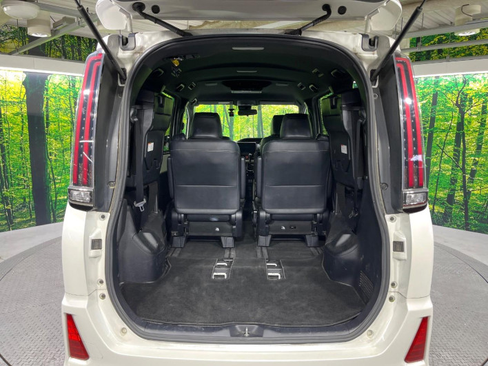 2018 Toyota Noah DBA-ZRR80W (UW-6a34b40f9c76e)[13]