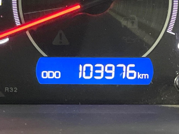2018 Toyota Noah DBA-ZRR80W (UW-6a34b40f9c76e)[2]
