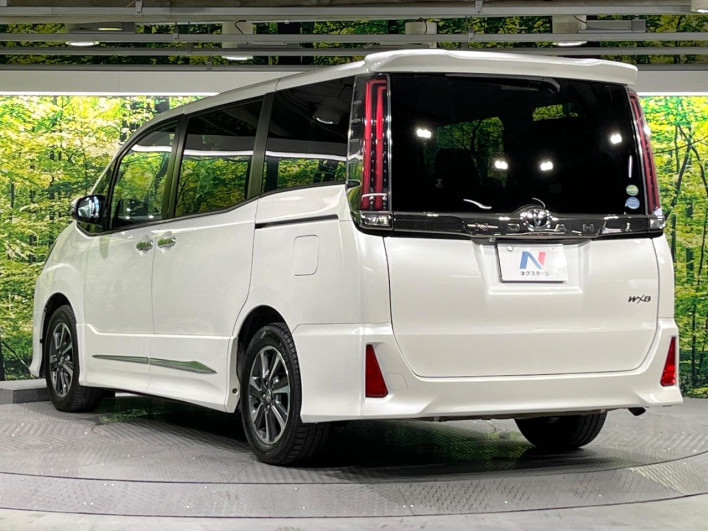 2018 Toyota Noah DBA-ZRR80W (UW-6a34b40f9c76e)[11]