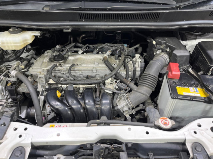 2018 Toyota Noah DBA-ZRR80W (UW-6a34b40f9c76e)[4]