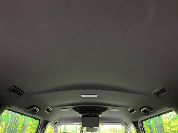 2018 Toyota Noah DBA-ZRR80W (UW-6a34b40f9c76e)[14]