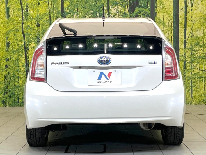 2013 Toyota Prius DAA-ZVW30 (UW-6a34b41ed2fe9)[24]