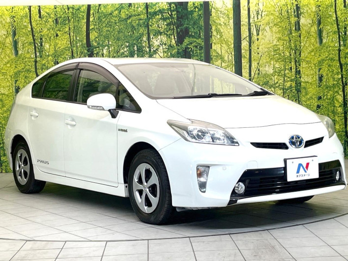 2013 Toyota Prius DAA-ZVW30 (UW-6a34b41ed2fe9)[21]