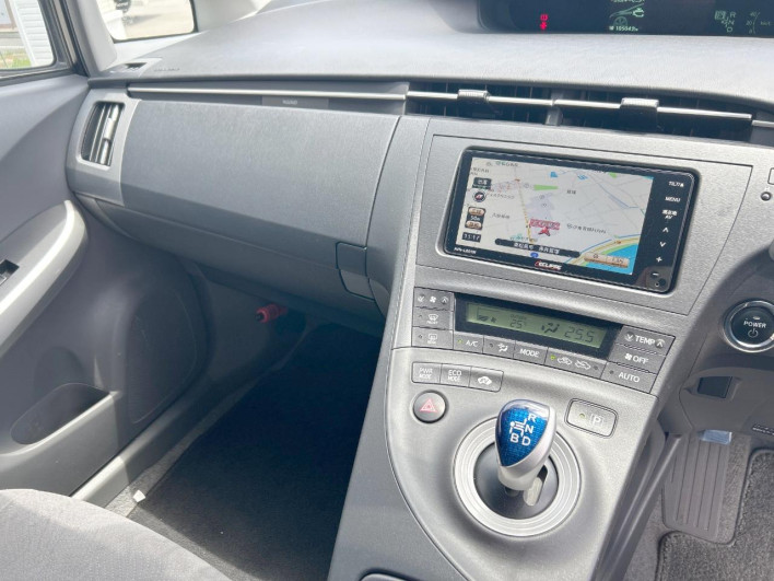 2010 Toyota Prius DAA-ZVW30 (UW-6a34b41f7cc57)[12]