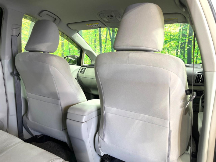 2013 Toyota Prius DAA-ZVW30 (UW-6a34b420445ee)[24]