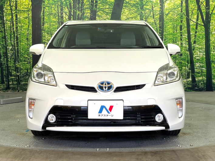 2013 Toyota Prius DAA-ZVW30 (UW-6a34b420445ee)[13]
