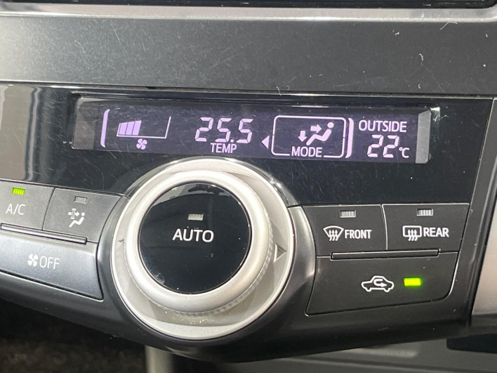2012 Toyota Prius α DAA-ZVW41W (UW-6a34b421cad10)[27]
