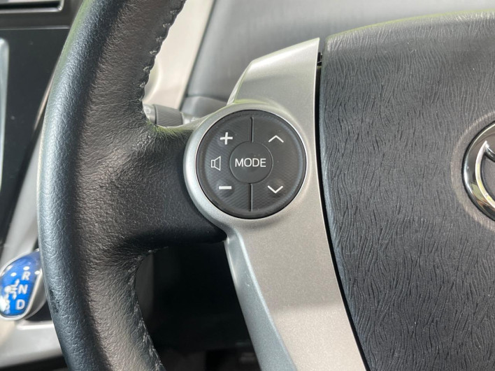 2012 Toyota Prius α DAA-ZVW41W (UW-6a34b421cad10)[29]