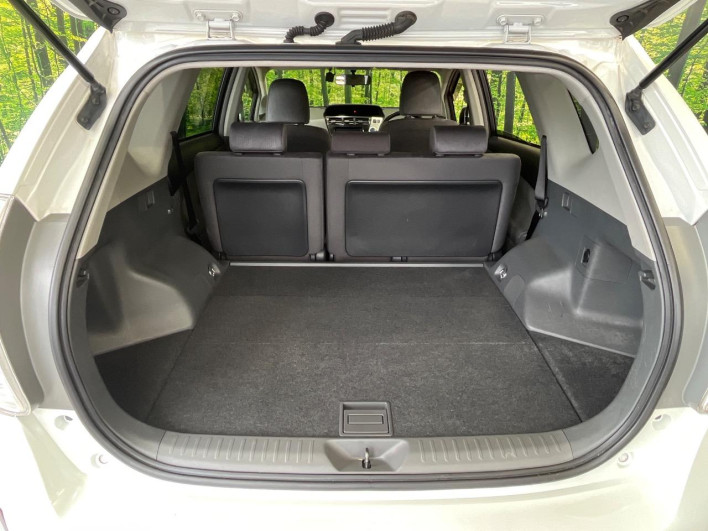 2012 Toyota Prius α DAA-ZVW41W (UW-6a34b421cad10)[19]