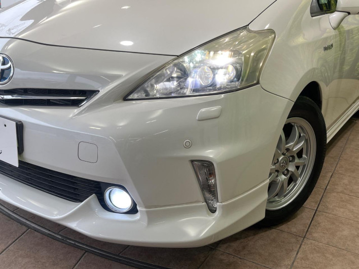 2012 Toyota Prius α DAA-ZVW41W (UW-6a34b421cad10)[8]