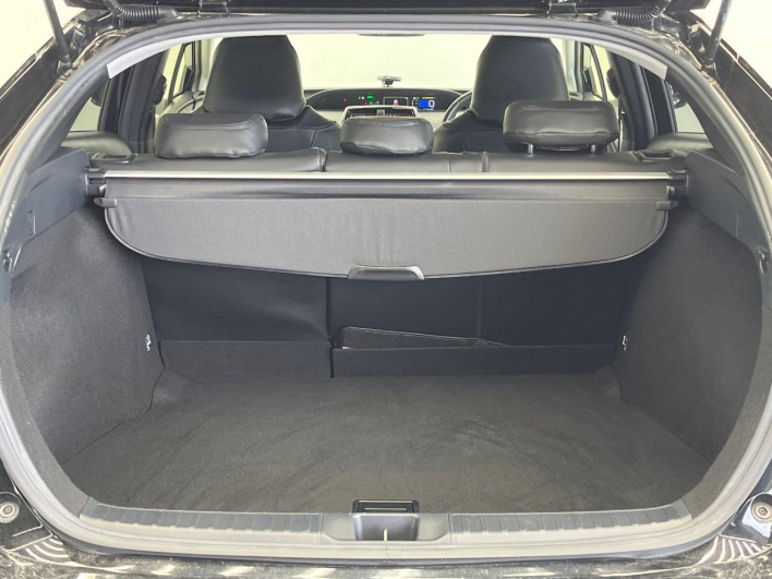 2016 Toyota Prius DAA-ZVW50 (UW-6a34b424cc2d9)[22]