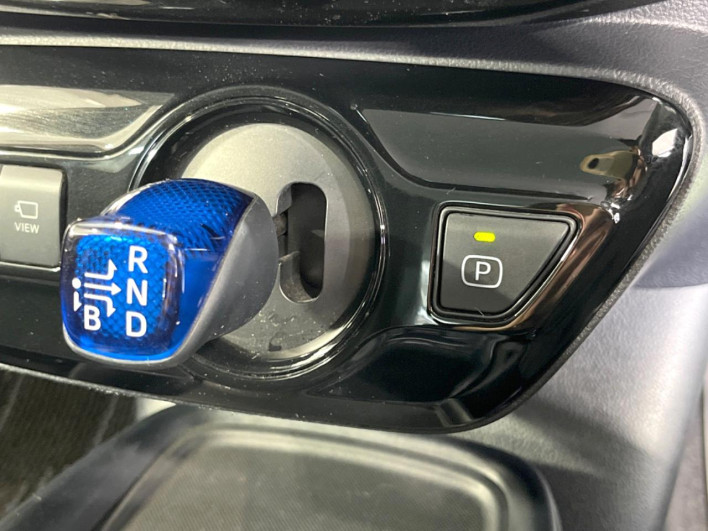 2020 Toyota Prius 6AA-ZVW51 (UW-6a34b4273cff3)[28]