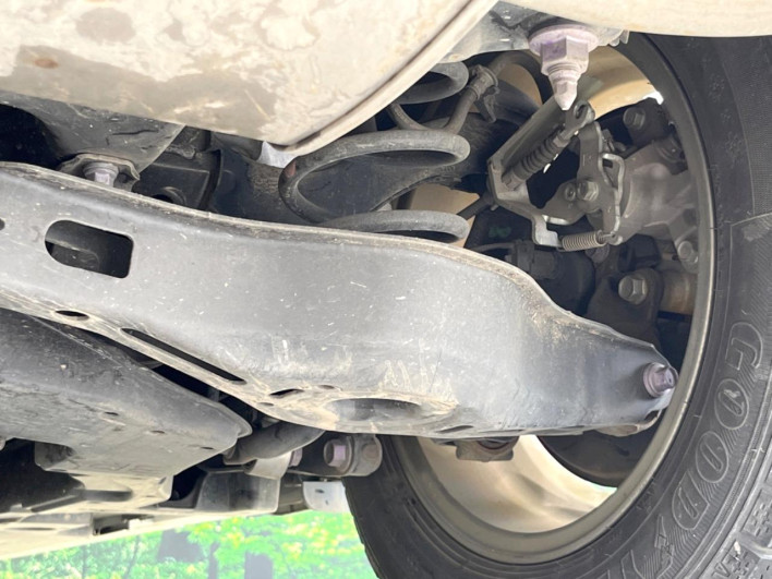 2020 Toyota Prius 6AA-ZVW51 (UW-6a34b4273cff3)[19]