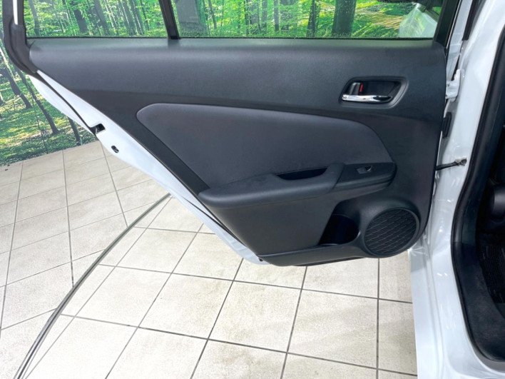 2020 Toyota Prius 6AA-ZVW51 (UW-6a34b4273cff3)[14]