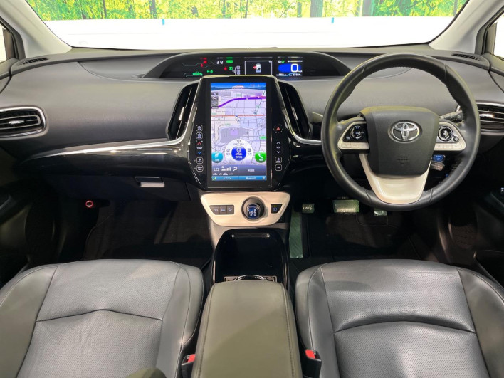 2017 Toyota Prius PHV DLA-ZVW52 (UW-6a34b42b15cb4)[20]
