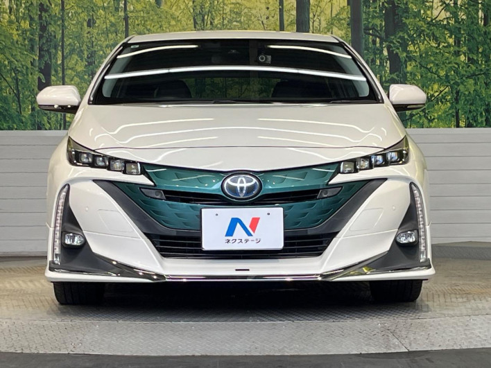 2017 Toyota Prius PHV DLA-ZVW52 (UW-6a34b42b15cb4)[28]