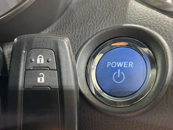 2017 Toyota C-HR DAA-ZYX10 (UW-6a34b43e0eaf2)[20]