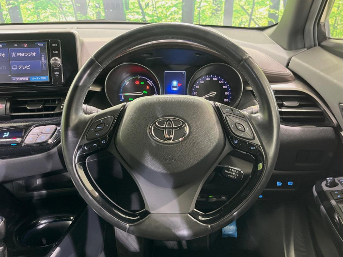 2017 Toyota C-HR DAA-ZYX10 (UW-6a34b43e0eaf2)[15]