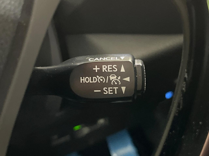 2017 Toyota C-HR DAA-ZYX10 (UW-6a34b43e0eaf2)[25]
