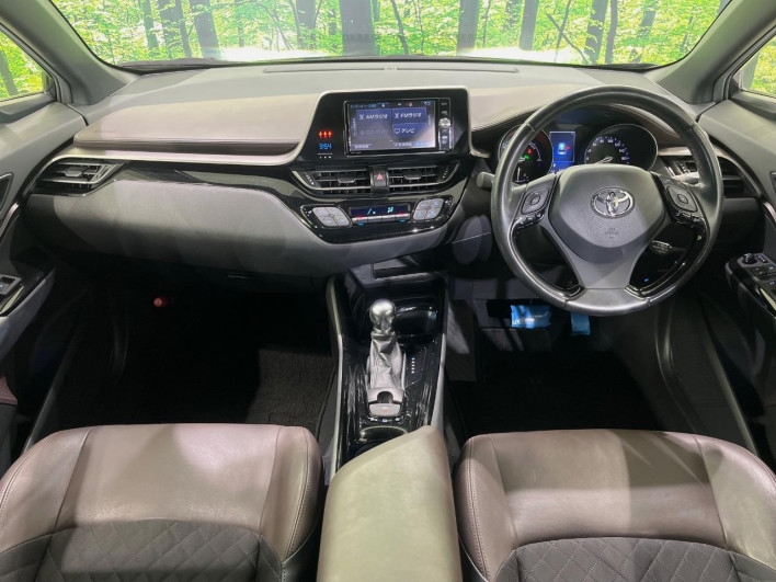 2017 Toyota C-HR DAA-ZYX10 (UW-6a34b43e0eaf2)[16]