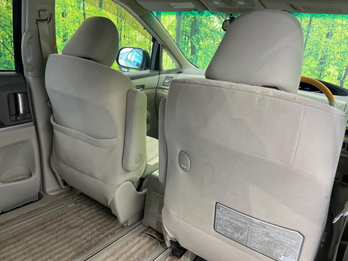 2011 Toyota Estima DBA-ACR50W (UW-6a3603759c19a)[27]
