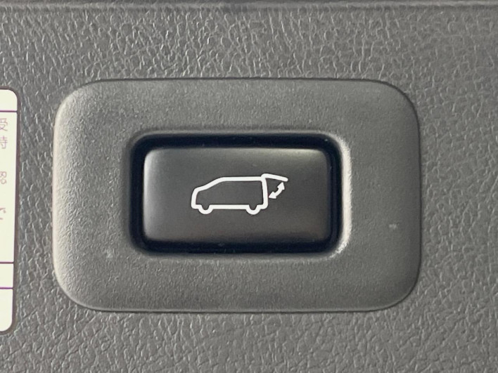 2016 Toyota Vellfire DBA-AGH30W (UW-6a360377037fc)[12]