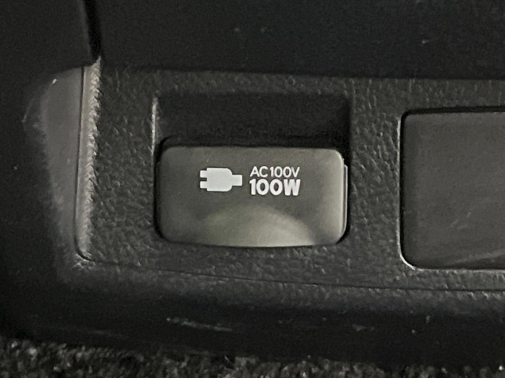 2016 Toyota Vellfire DBA-AGH30W (UW-6a360377037fc)[26]